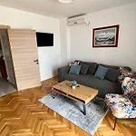 Ana Apartman
